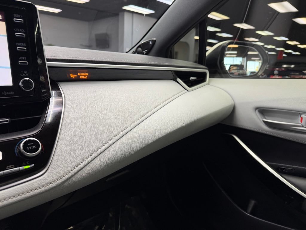 Used 2019 Toyota Corolla XSE FWD image 27