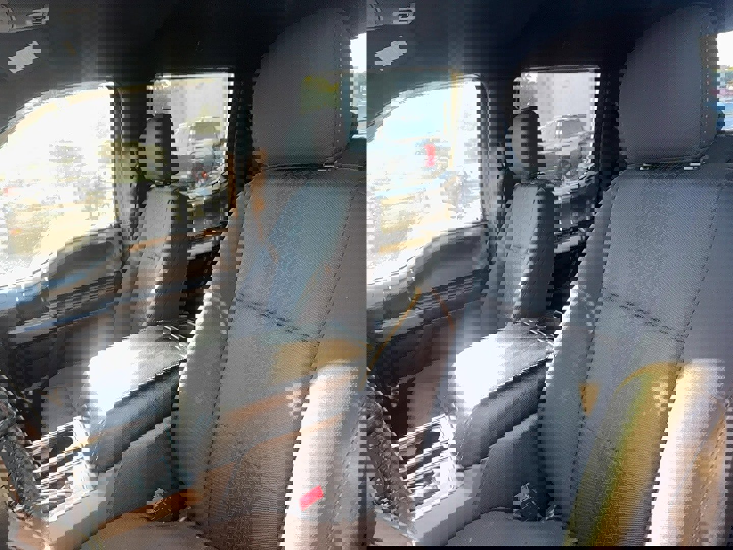 Used 2018 Ford F150 XLT w/ Equipment Group 302A Luxury image 17