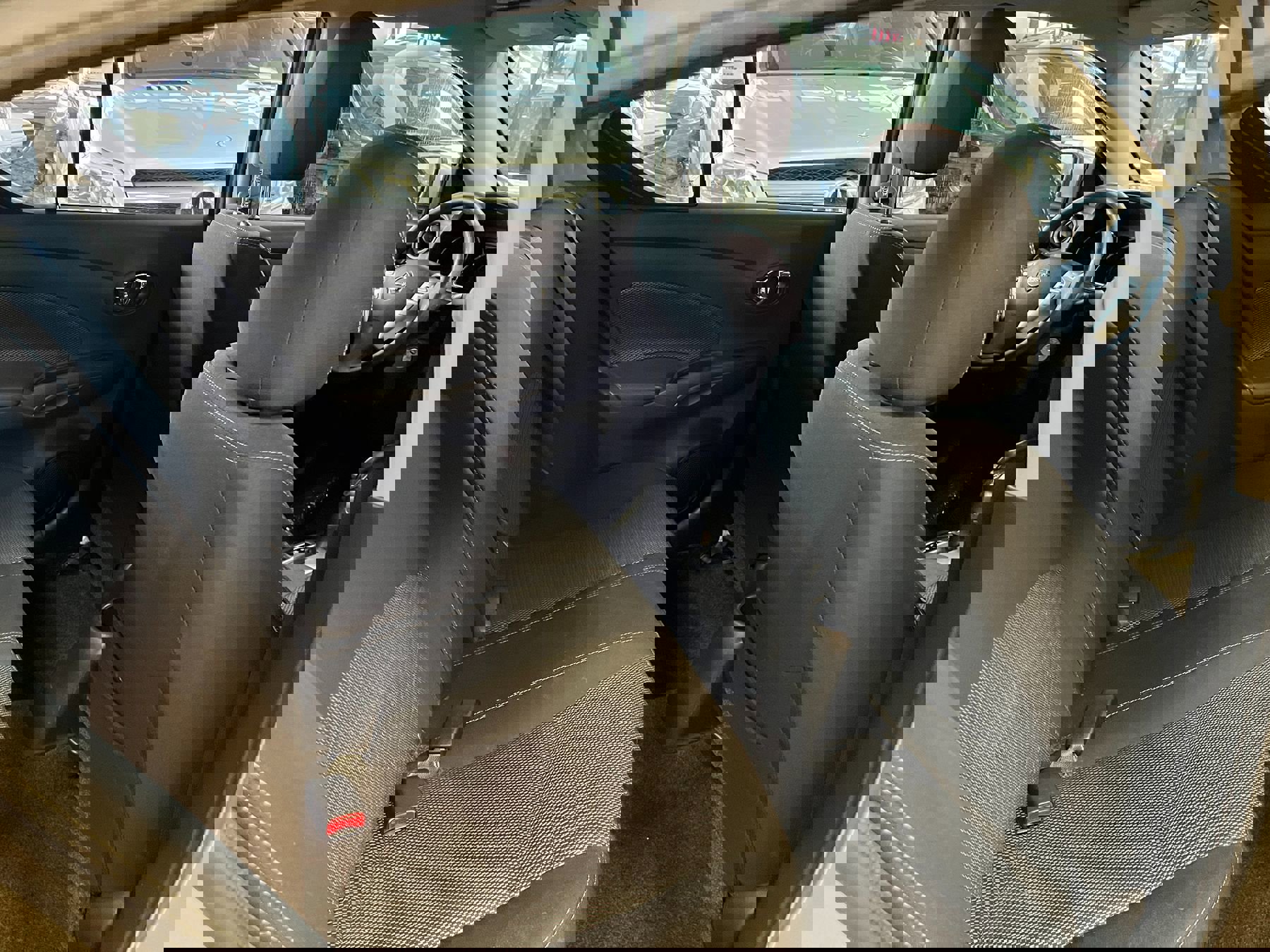 Used 2019 Nissan Versa SV image 13