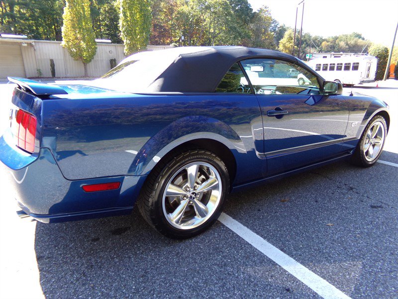 Used 2008 Ford Mustang GT RWD image 13