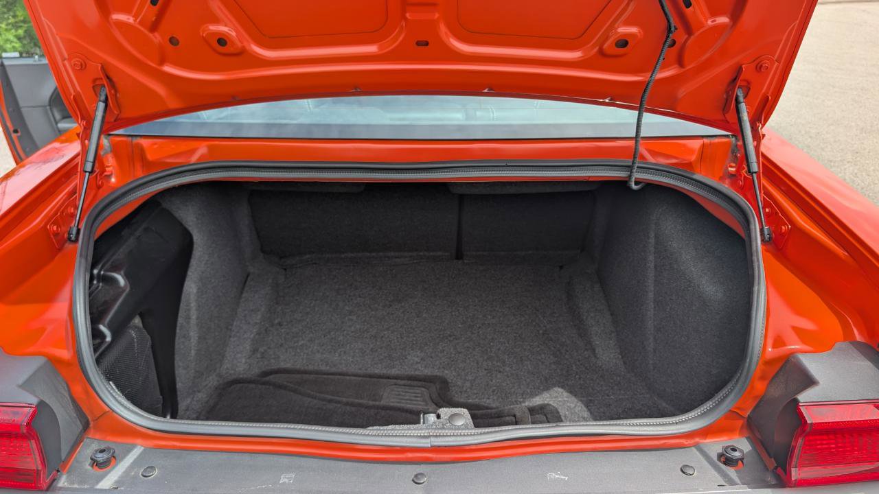 Used 2008 Dodge Challenger SRT8 RWD image 35