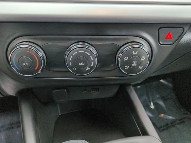 Used 2024 Chevrolet Trax LS image 17