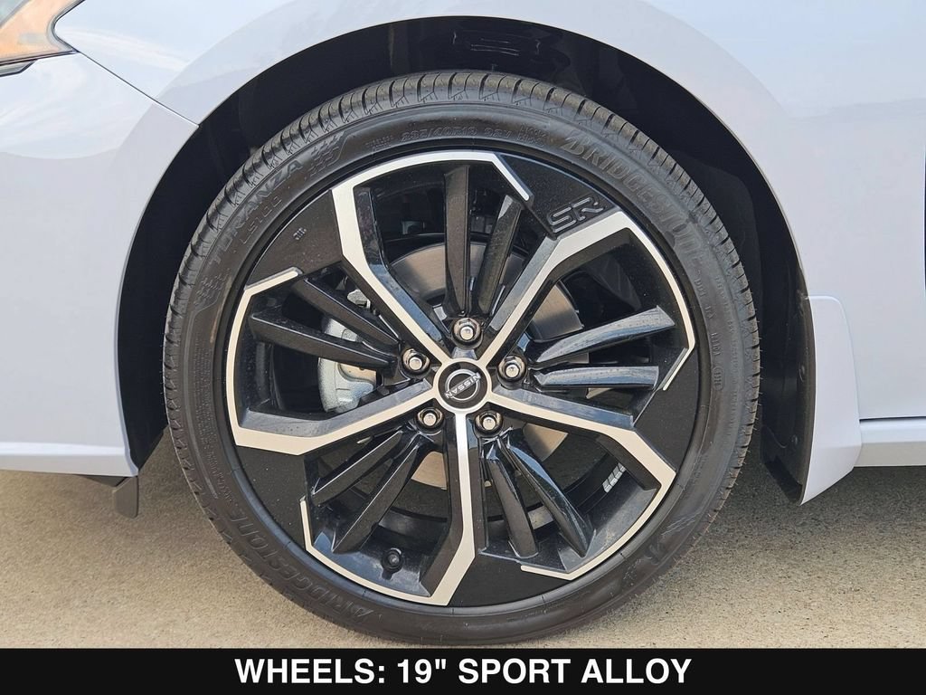 New 2026 Nissan Altima 2.5 SR FWD image 27