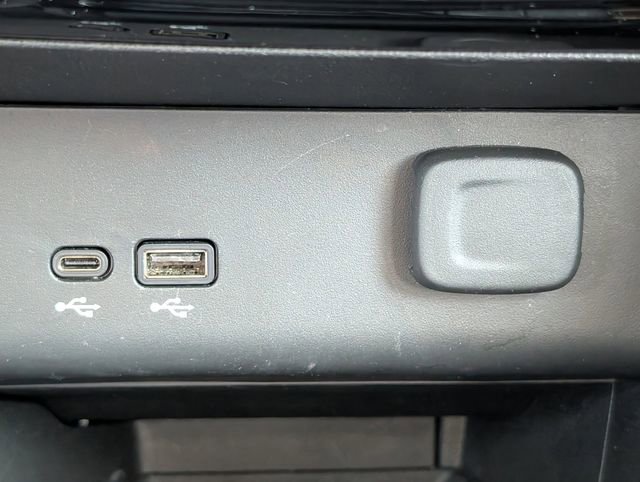 Used 2024 Buick Encore GX Sport Touring w/ Comfort Package image 20