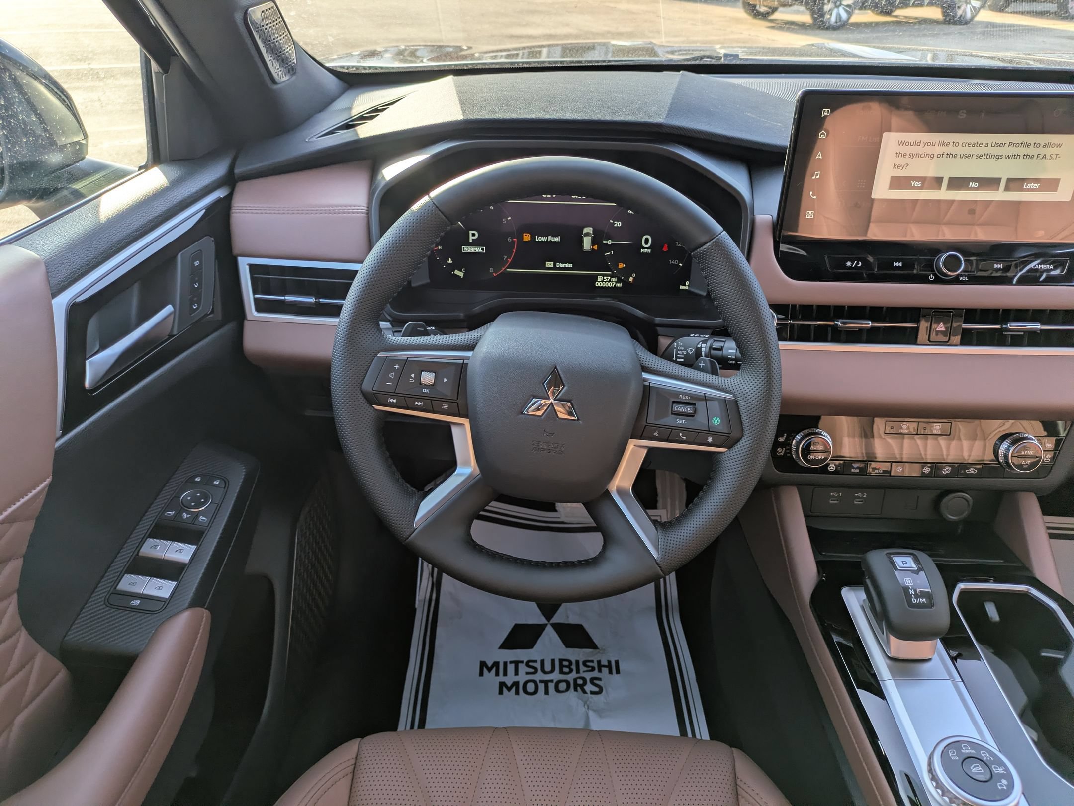 New 2026 Mitsubishi Outlander SEL FWD image 18