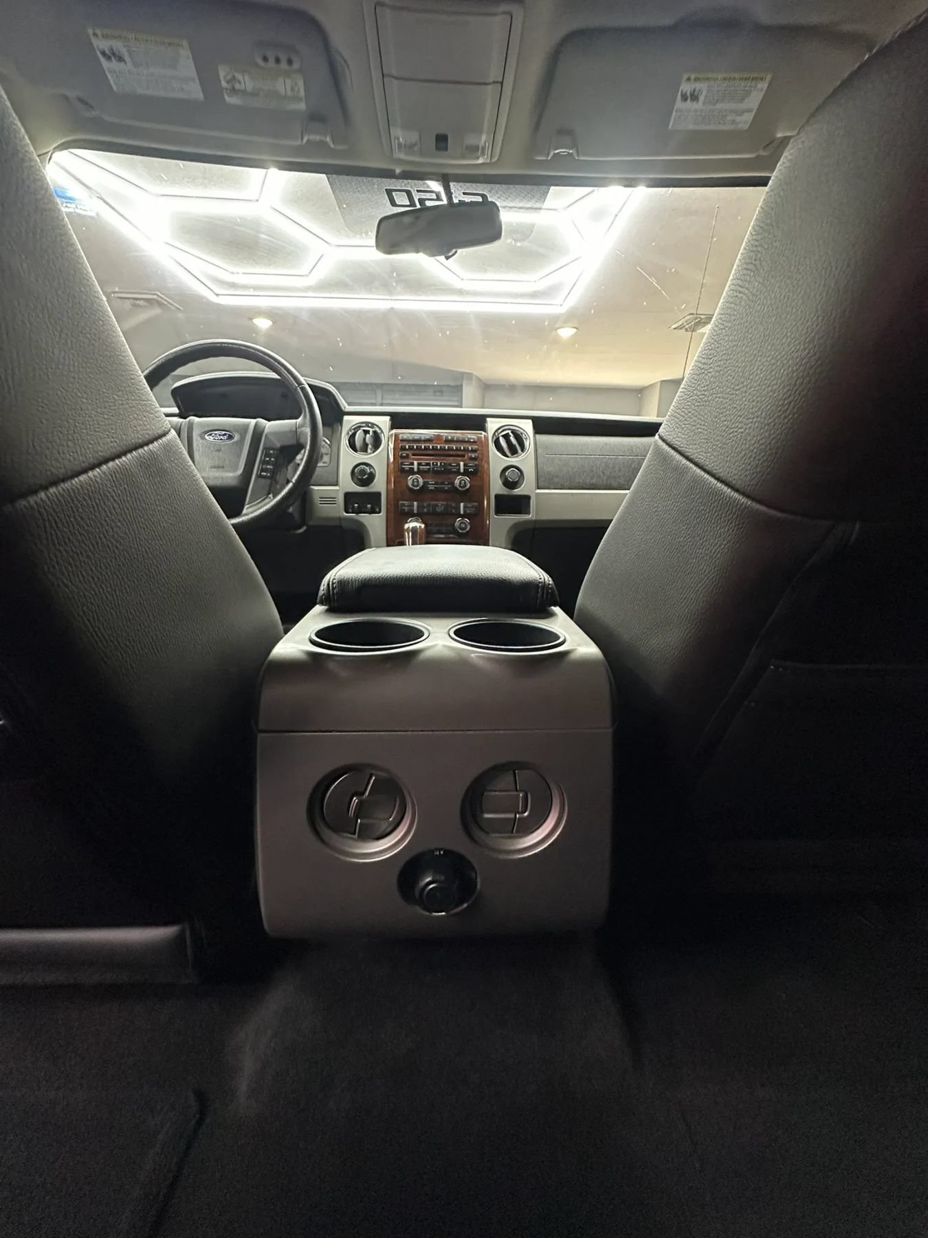 Used 2010 Ford F150 Lariat AWD/4WD image 27