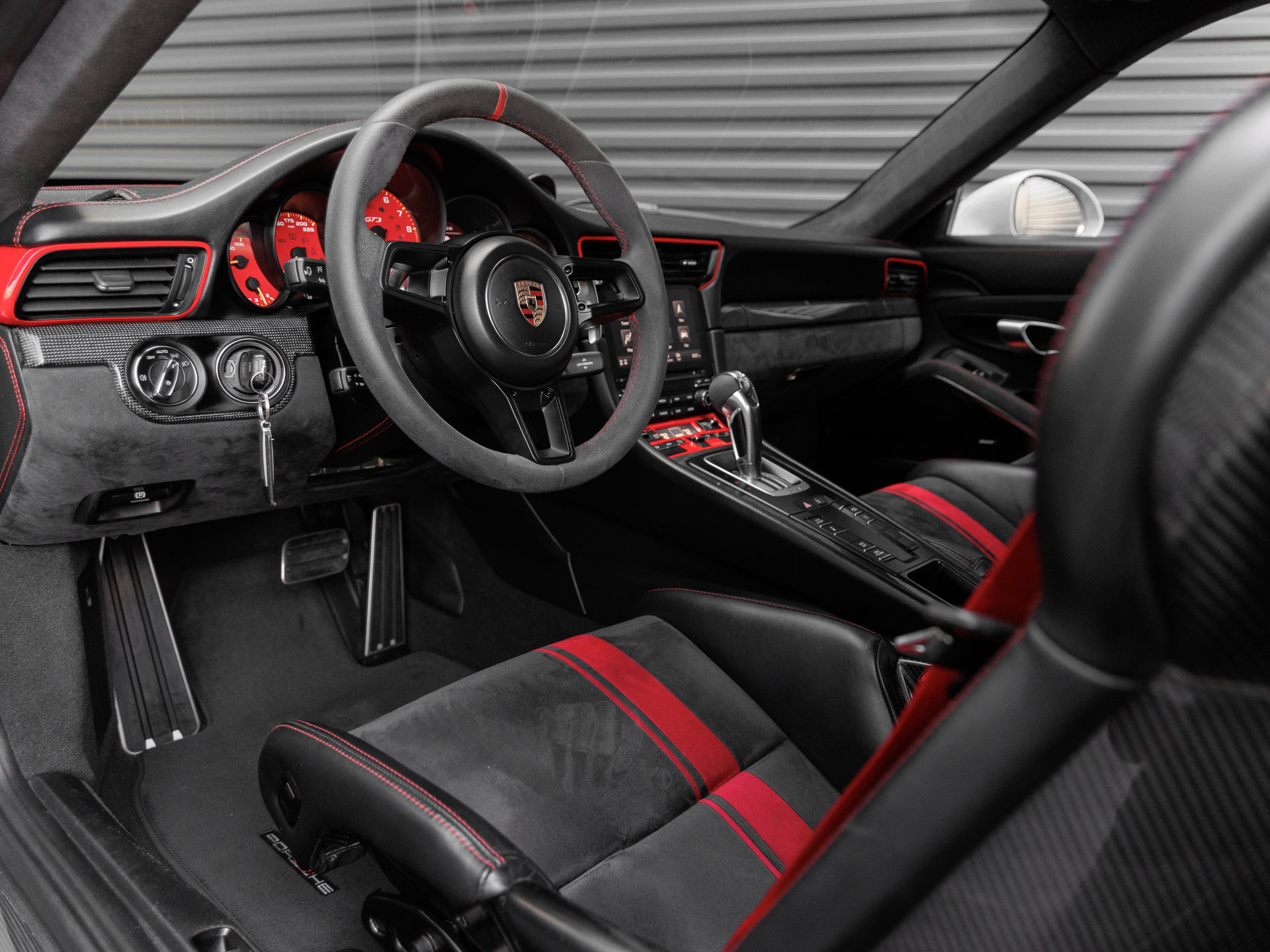 Used 2018 Porsche 911 GT3 RWD image 4