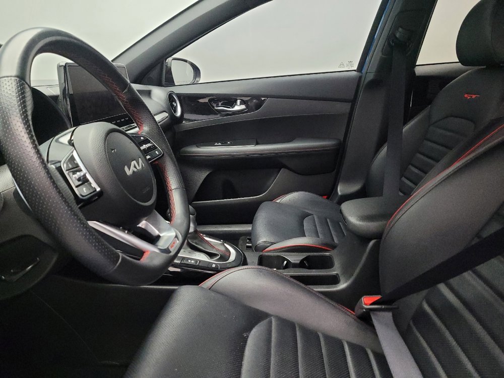 Used 2023 Kia Forte GT w/ GT2 Package image 17