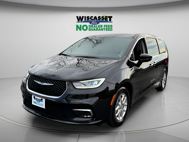 Used 2024 Chrysler Pacifica Touring-L FWD image 15