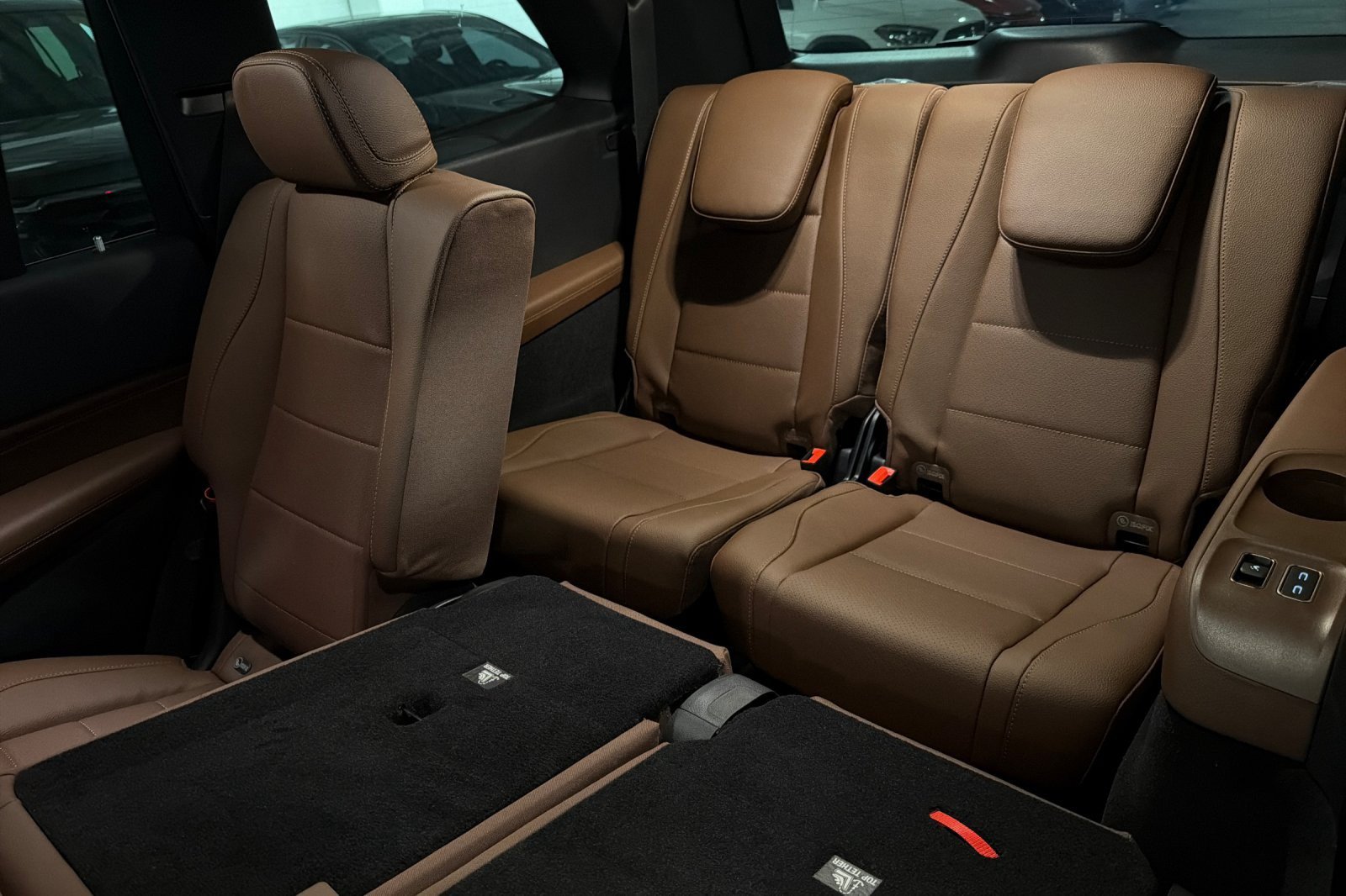 New 2026 Mercedes-Benz GLS 450 4MATIC image 14