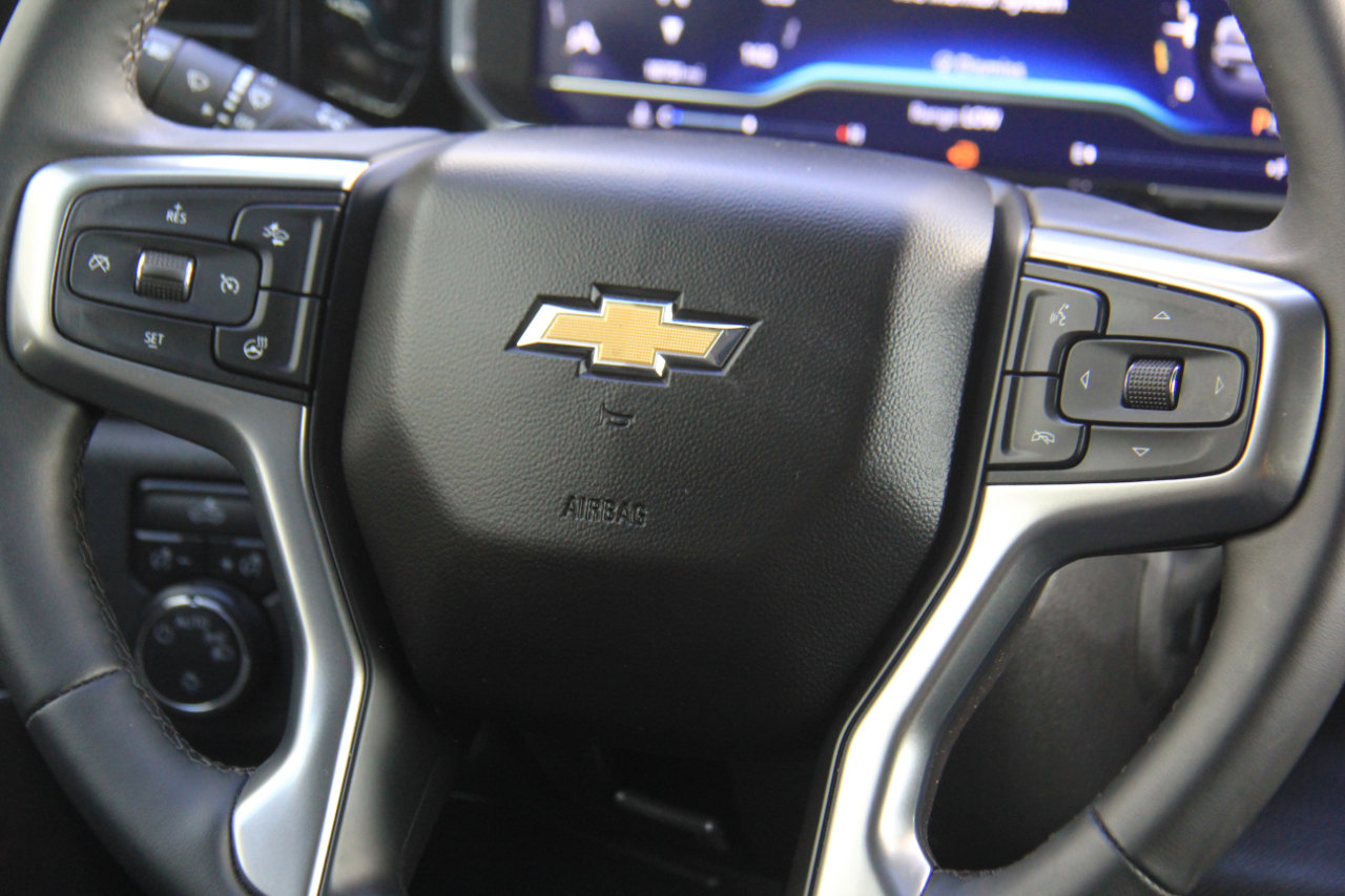 Used 2024 Chevrolet Silverado 1500 LT image 12