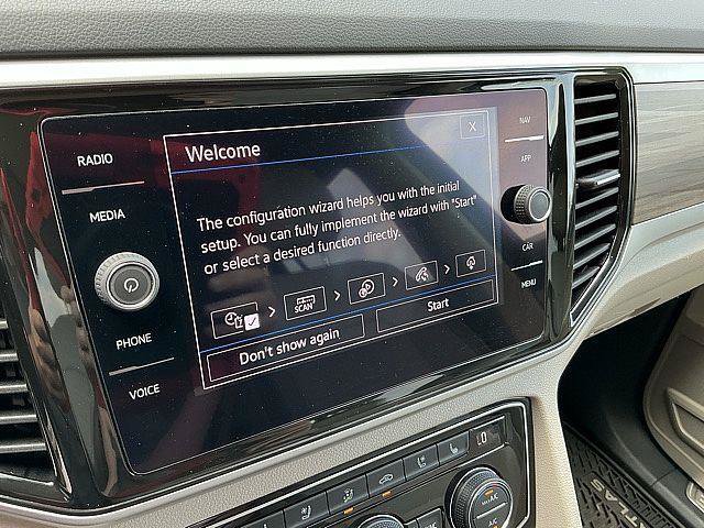 Used 2021 Volkswagen Atlas SEL Premium AWD/4WD image 25