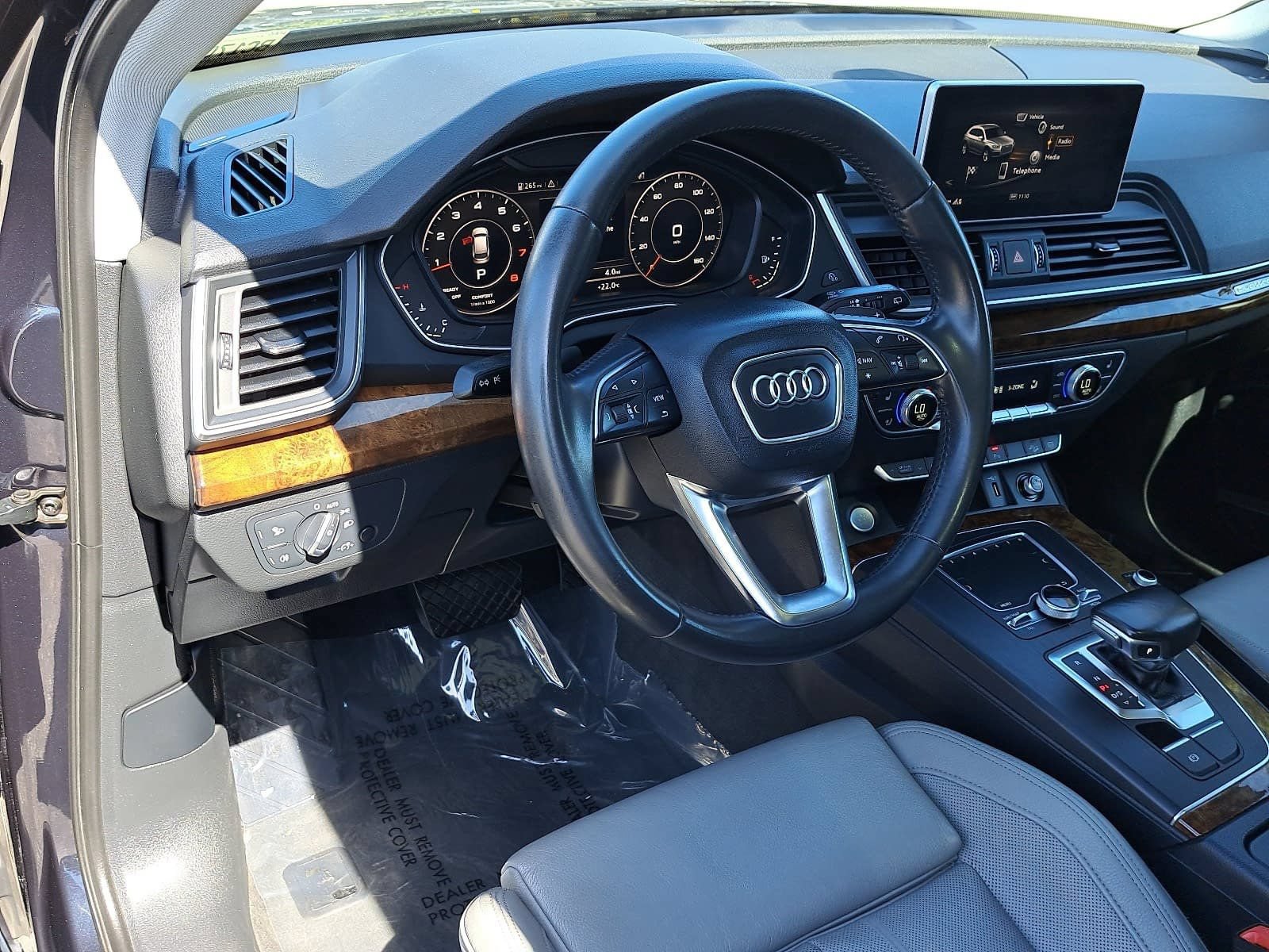 Used 2018 Audi Q5 2.0T Premium Plus w/ Premium Plus Package AWD/4WD image 16