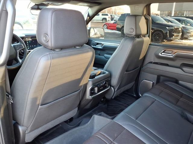 Used 2024 Chevrolet Silverado 1500 High Country w/ High Country Premium Package image 16