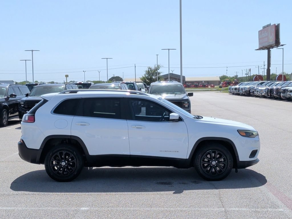 Used 2020 Jeep Cherokee Latitude Plus FWD image 9