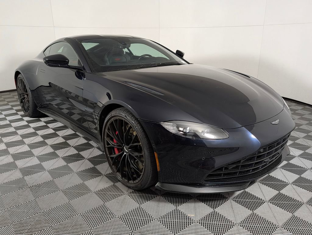 Used 2023 Aston Martin V8 Vantage Coupe image 9