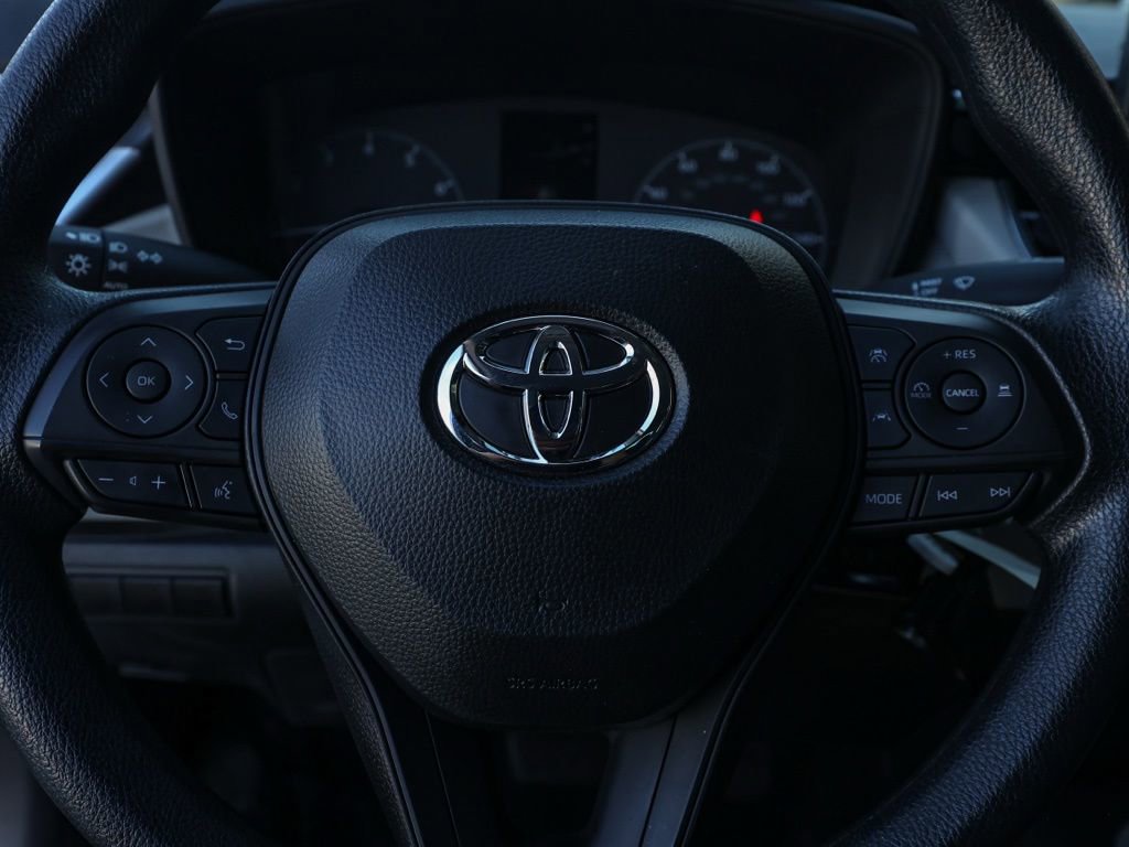 Used 2024 Toyota Corolla LE image 24