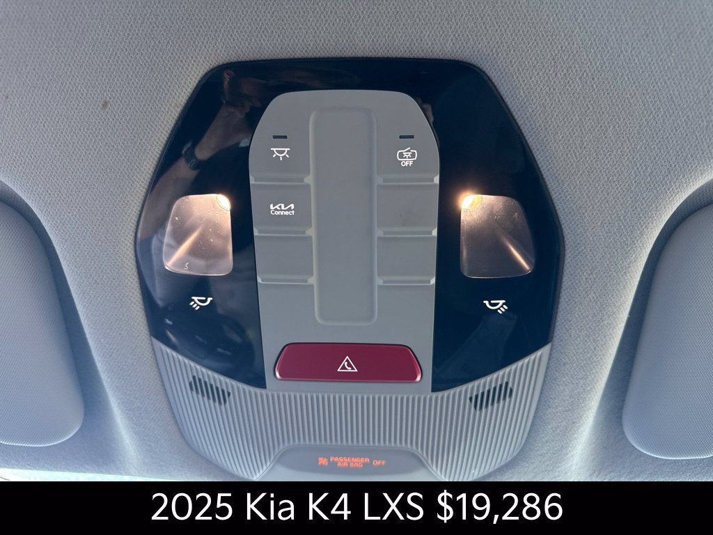 Certified 2025 Kia K4 FWD image 32