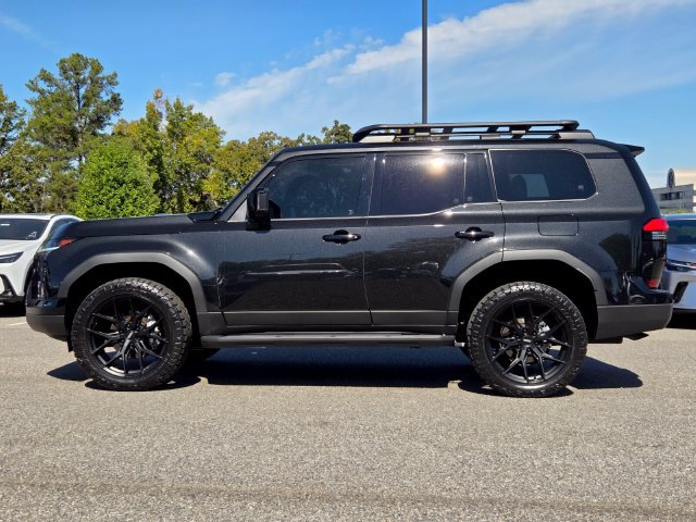 Certified 2024 Lexus GX 550 AWD/4WD image 2