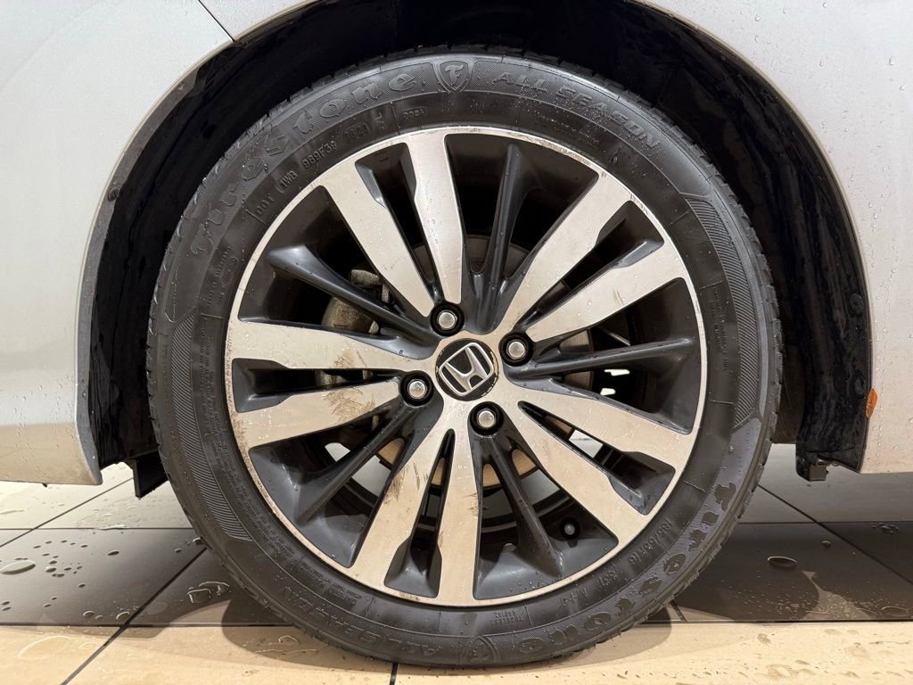 Used 2018 Honda Fit EX image 9