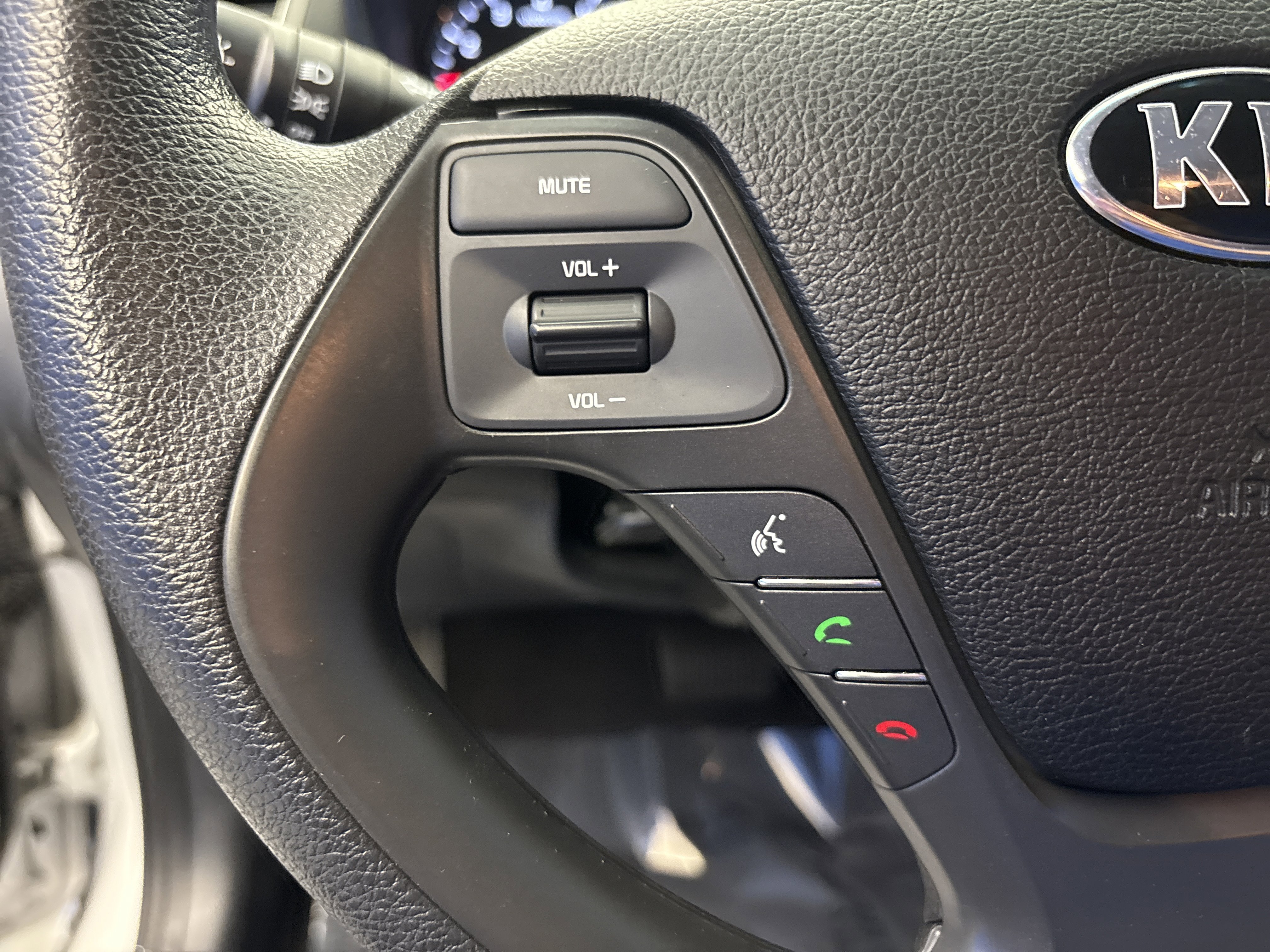 Used 2017 Kia Forte LX FWD image 14