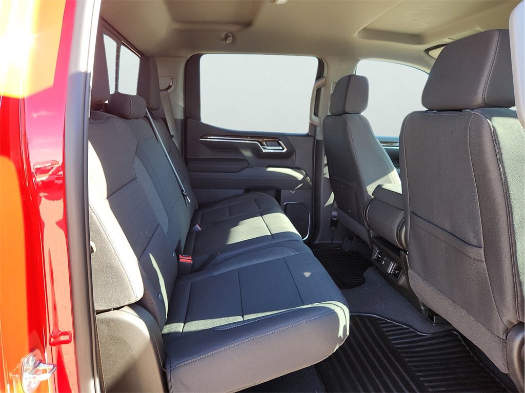 New 2026 GMC Sierra 1500 SLE w/ Preferred Package image 19