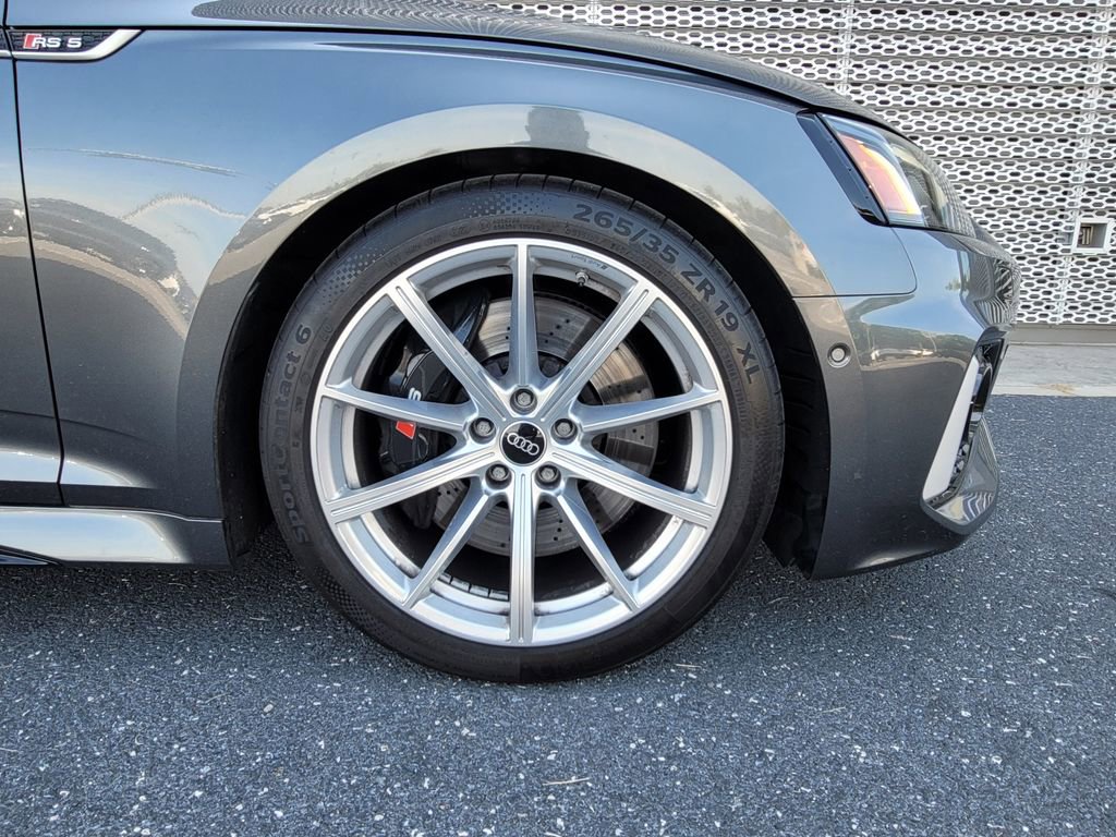 Used 2023 Audi RS 5 AWD/4WD image 2