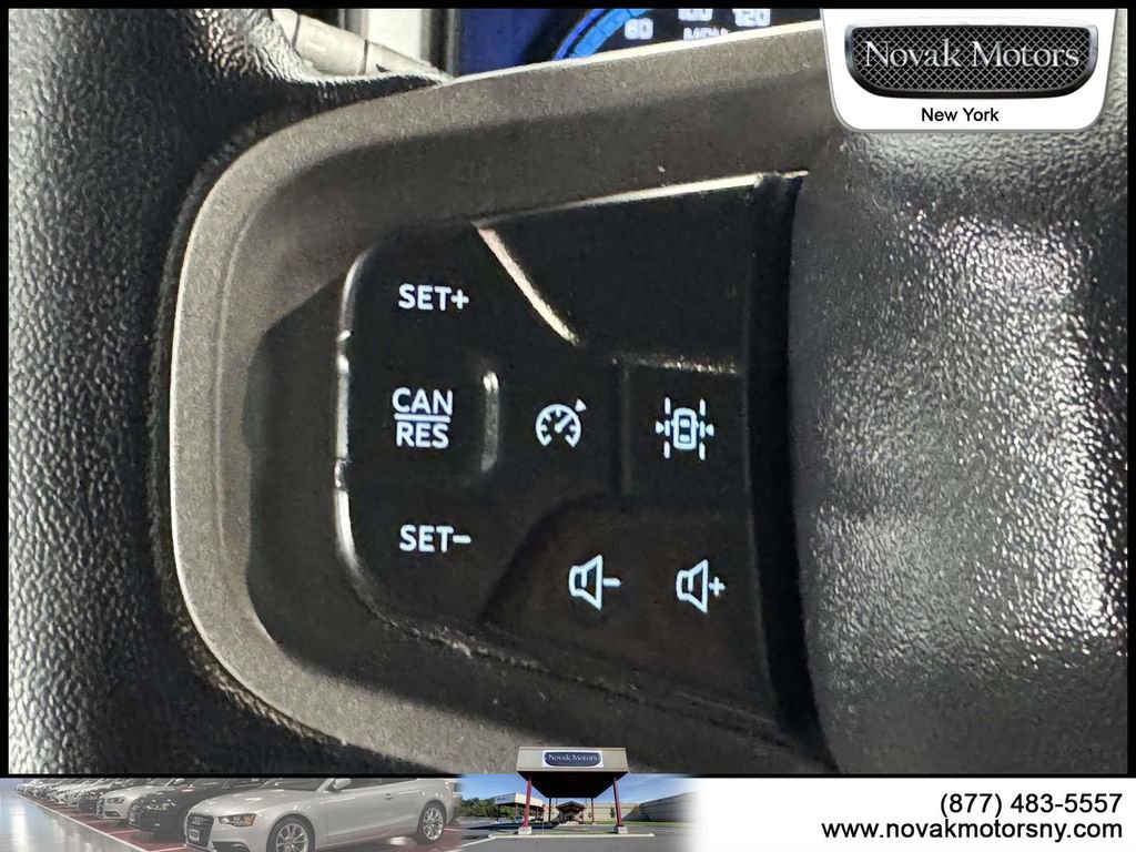 Used 2023 Ford Bronco Outer Banks AWD/4WD image 15