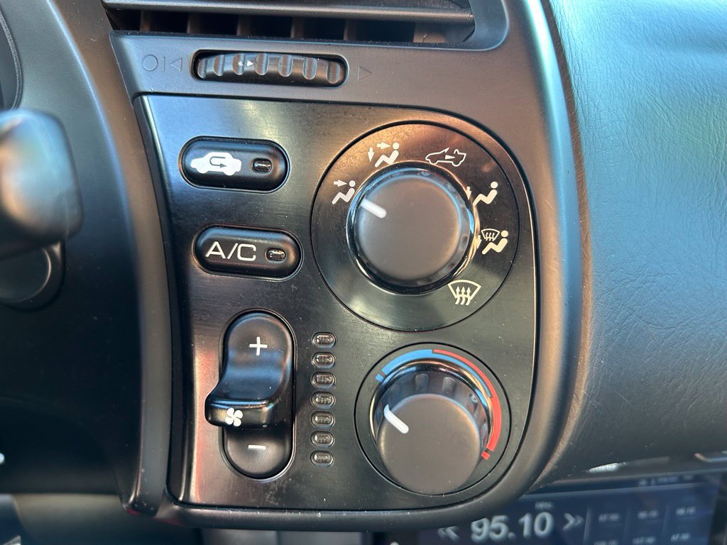 Used 2007 Honda S2000 image 12