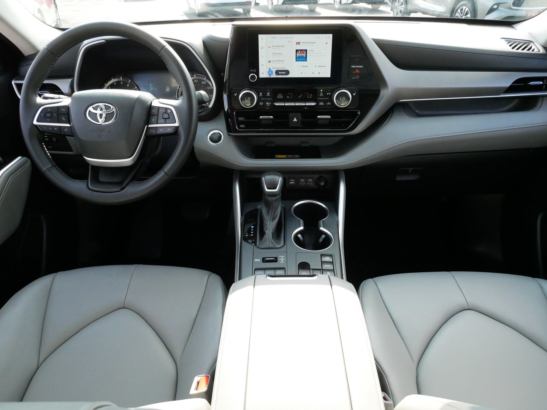 Certified 2026 Toyota Highlander XLE AWD/4WD image 10