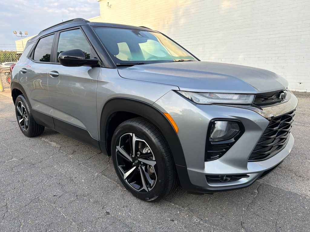 Used 2023 Chevrolet TrailBlazer RS w/ Convenience Package FWD image 8