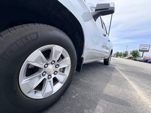 Used 2019 Chevrolet Silverado 1500 LT w/ All-Star Edition AWD/4WD image 15