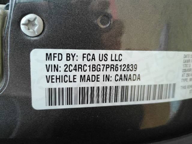Used 2023 Chrysler Pacifica Touring-L FWD image 58