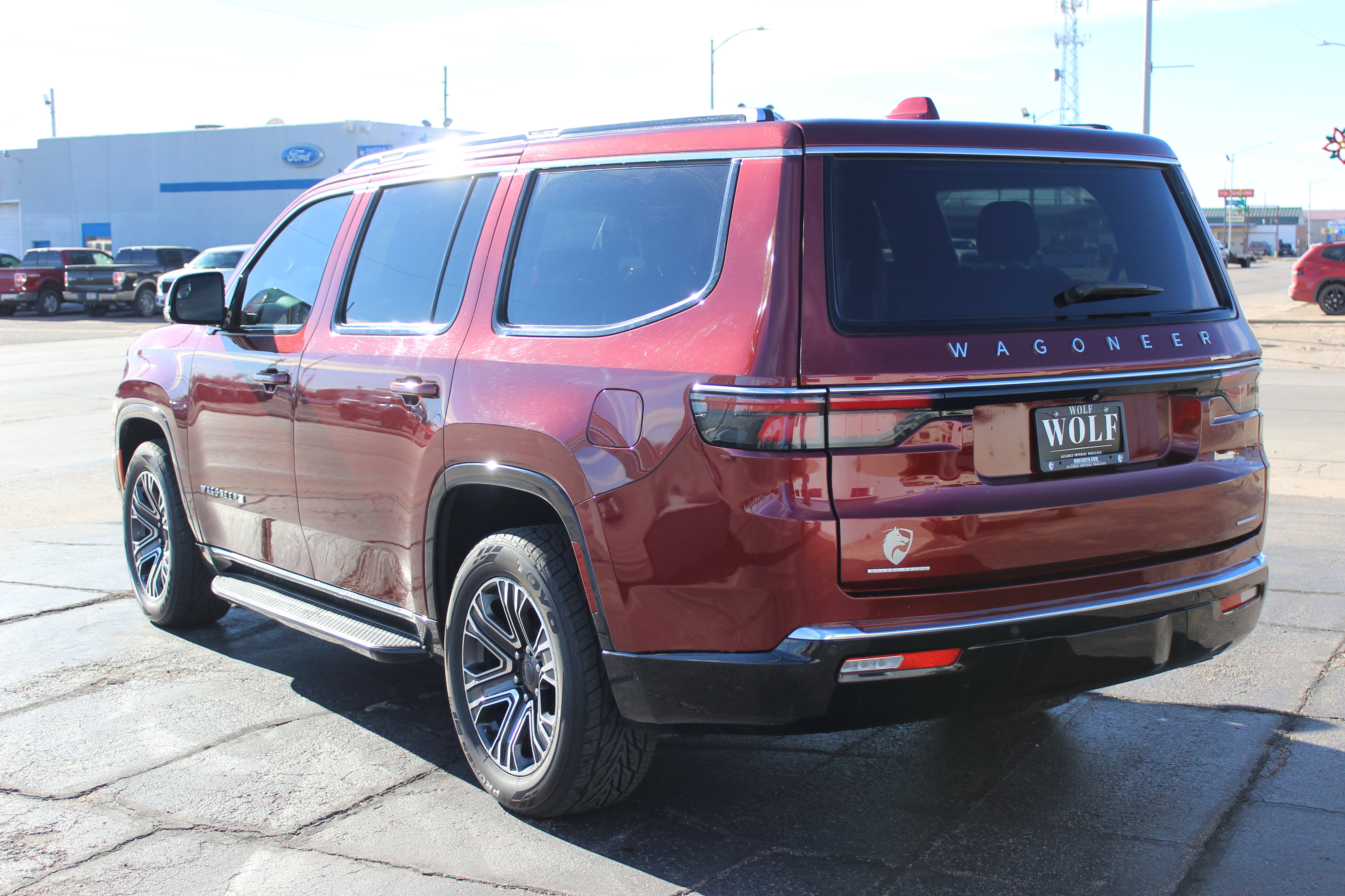 Used 2022 Jeep Wagoneer Series III w/ Convenience Group I image 4