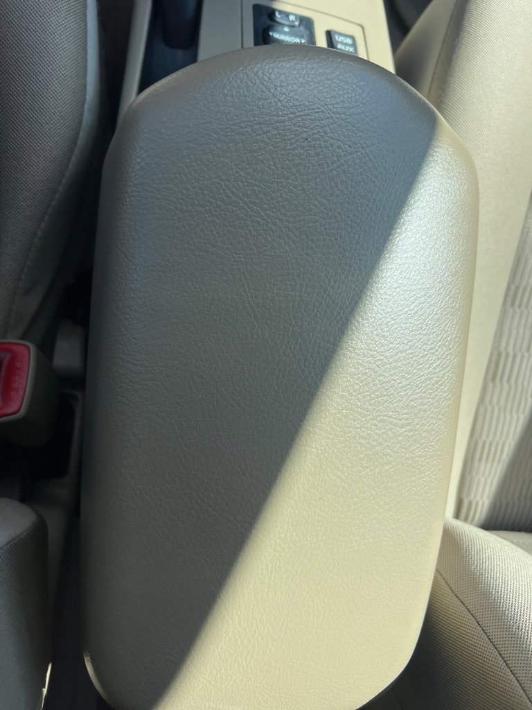 Used 2012 Toyota RAV4 4WD w/ Value Pkg image 32