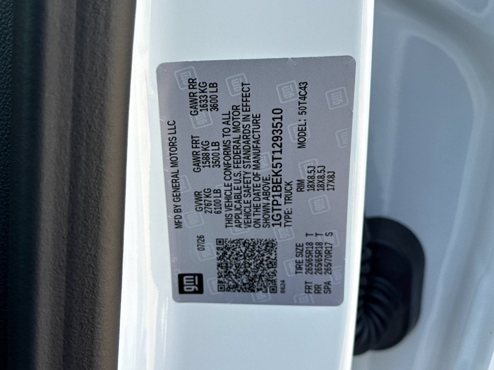 New 2026 GMC Canyon Elevation w/ Technology Package RWD image 26