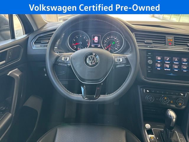 Certified 2021 Volkswagen Tiguan SE image 17