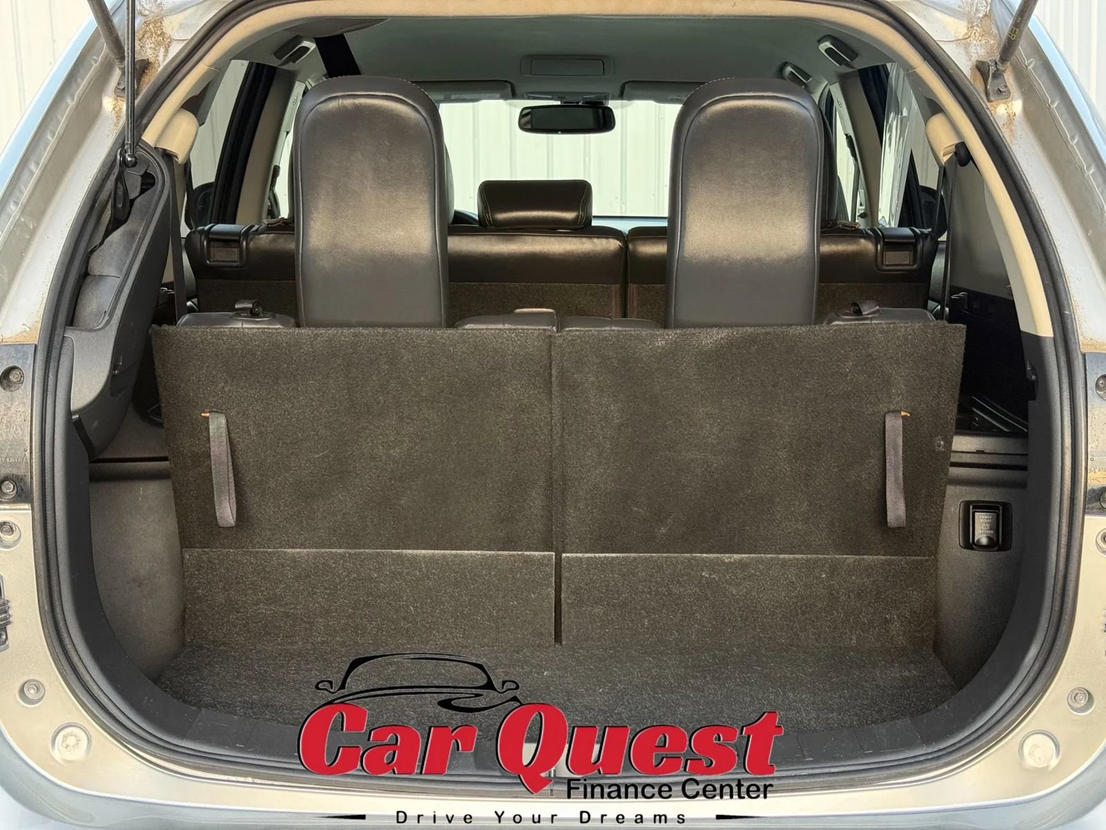 Used 2019 Mitsubishi Outlander SEL AWD/4WD image 14