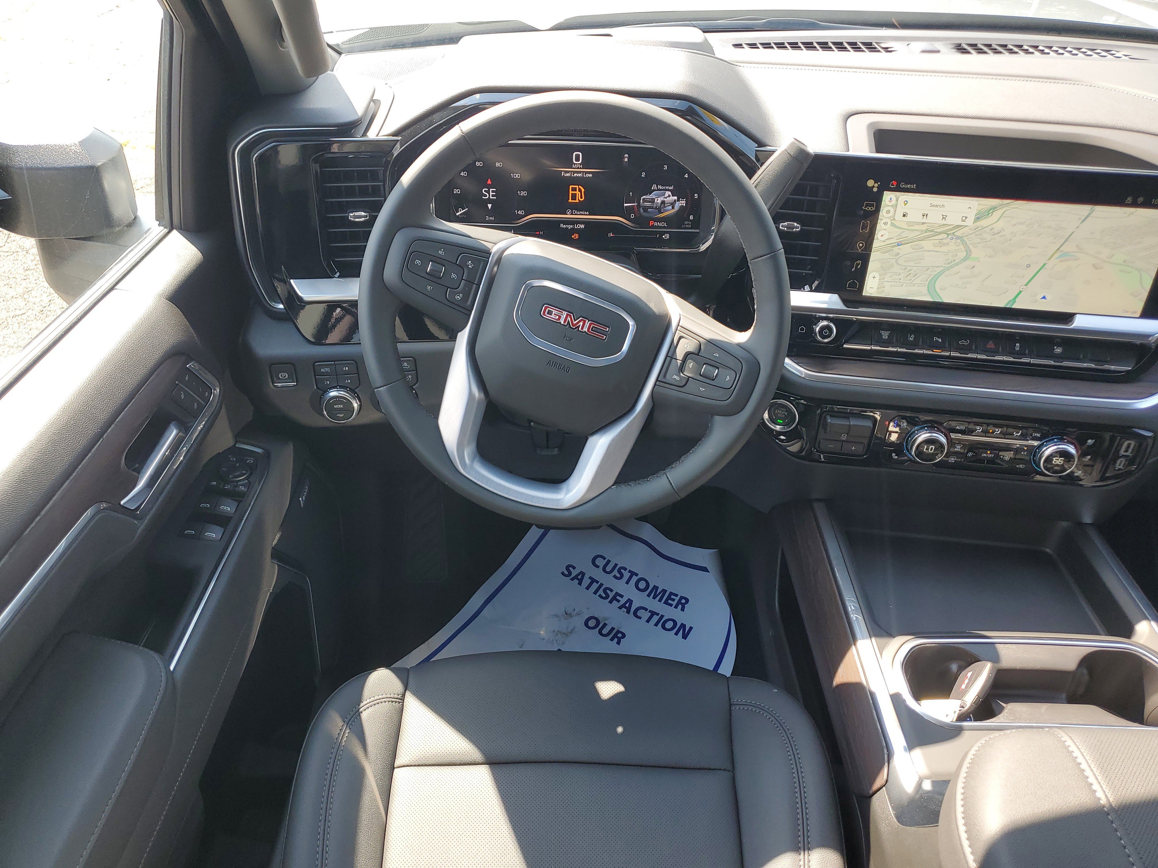 New 2025 GMC Sierra 2500 SLT w/ SLT Convenience Package image 16
