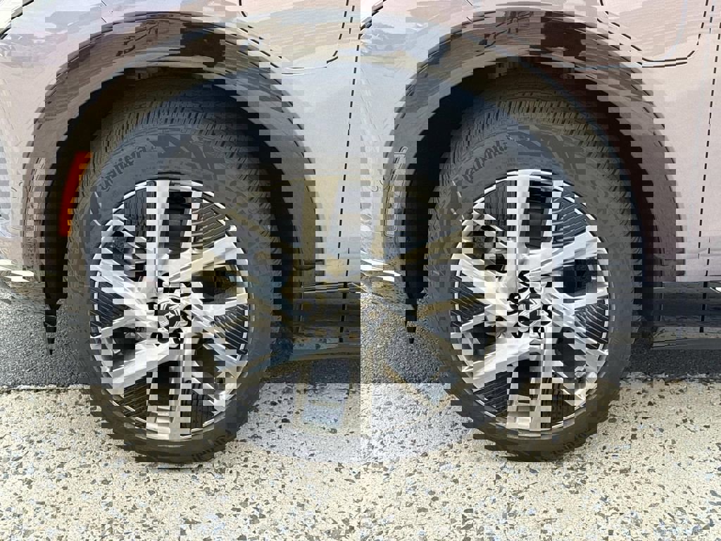 New 2026 Cadillac Optiq Luxury 2 w/ LPO, Floor Liner Package image 7