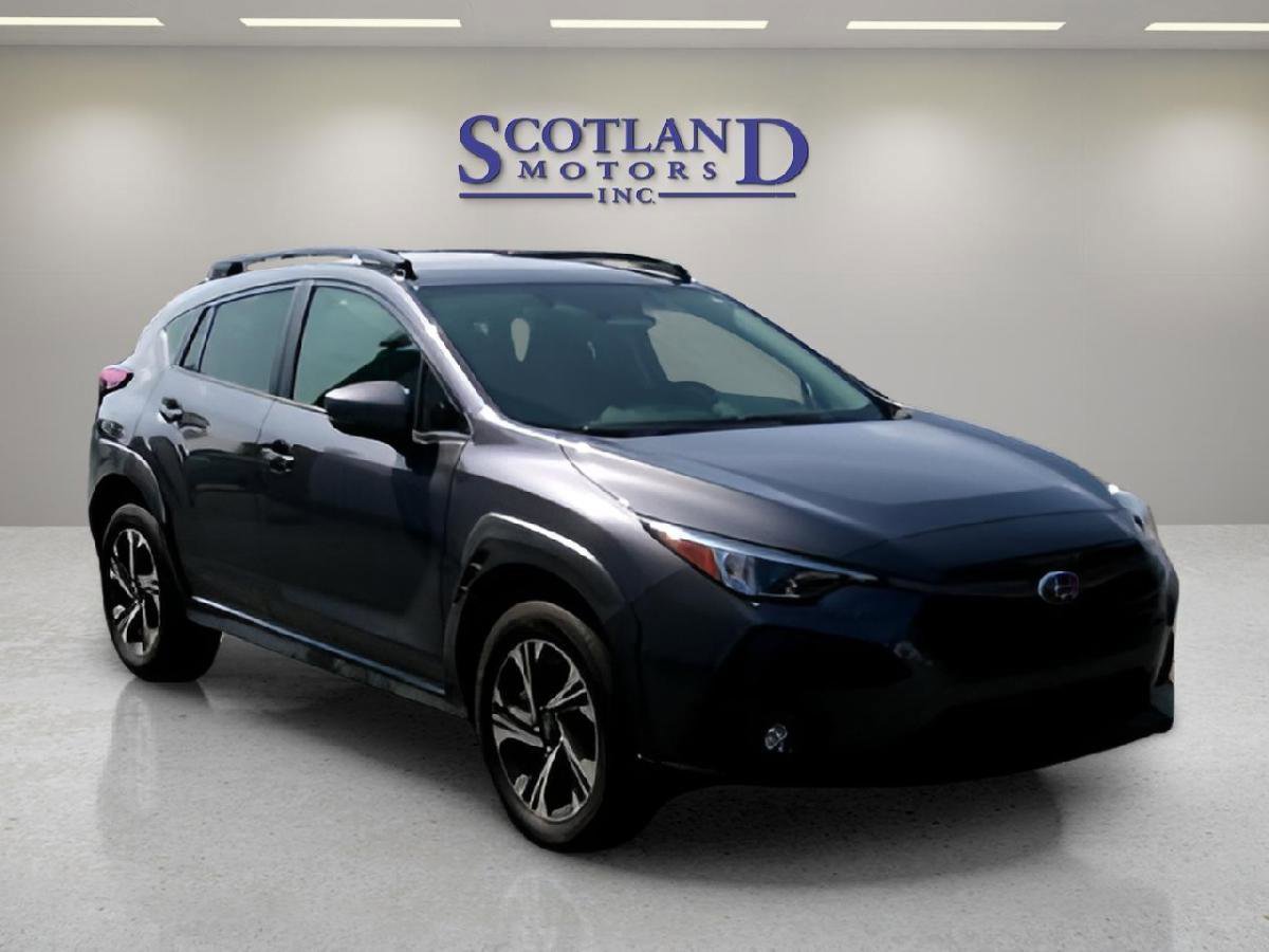 Used 2024 Subaru Crosstrek 2.0i Premium w/ Crosstrek Mirror Package AWD/4WD image 4