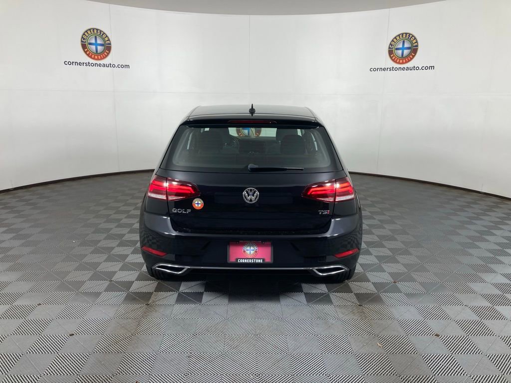 Used 2018 Volkswagen Golf S image 18