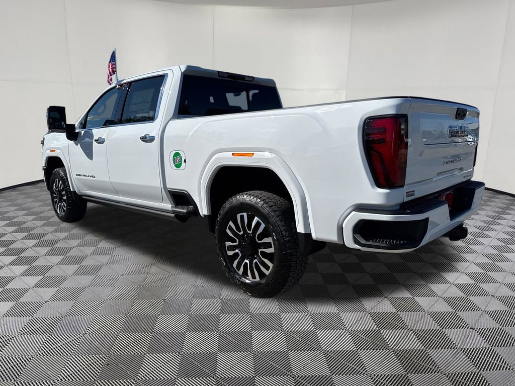 New 2026 GMC Sierra 2500 Denali Ultimate AWD/4WD image 3