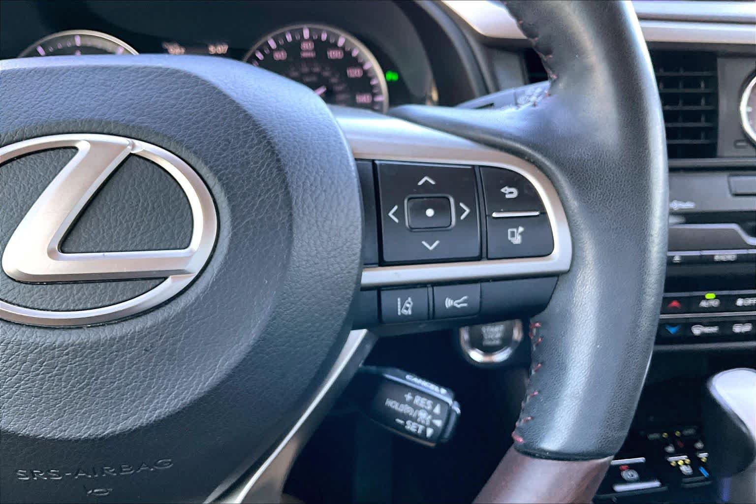 Used 2019 Lexus RX 350 FWD w/ Premium Package image 25