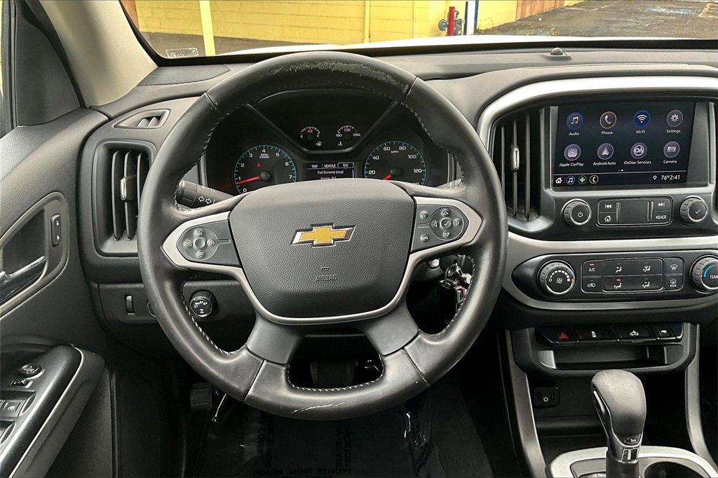 Used 2022 Chevrolet Colorado LT w/ LT Convenience Package image 6