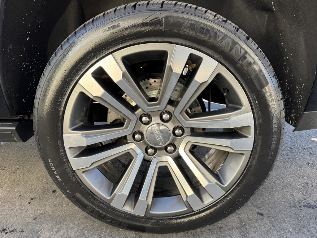 Used 2019 GMC Yukon Denali image 55