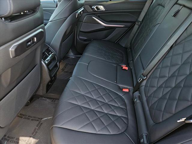 New 2026 BMW X5 xDrive50e image 17