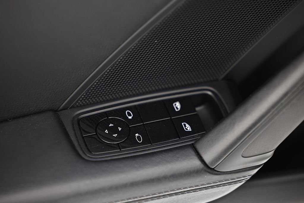 Certified 2021 Porsche 911 Carrera RWD image 21