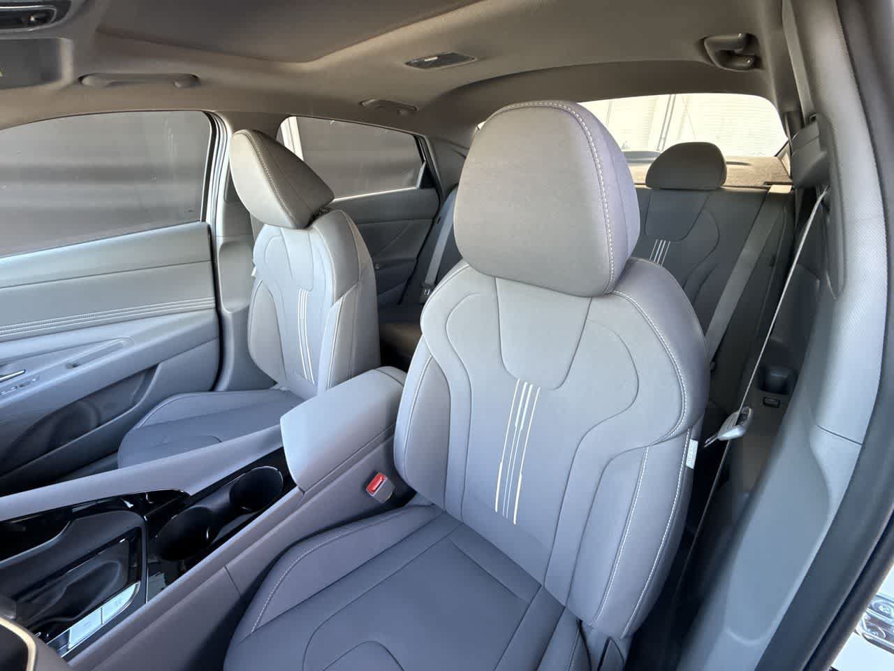 New 2026 Hyundai Elantra SEL Sport w/ Cargo Package FWD image 14