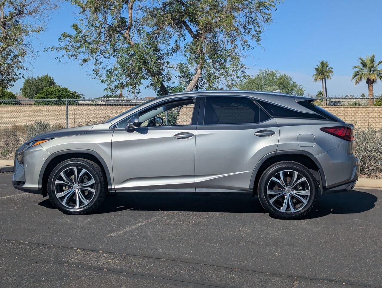Used 2017 Lexus RX 350 AWD w/ Premium Package image 3